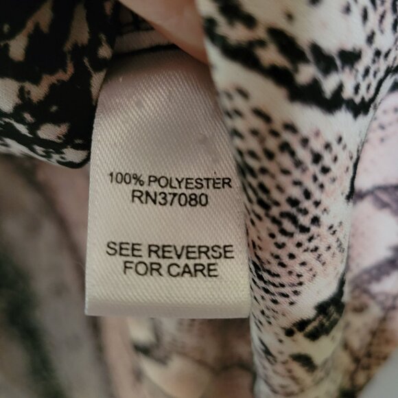 Cato Women's L V-Neck Pink/Black Snake Print Long Sleeve Blouse - Picture 3 of 8